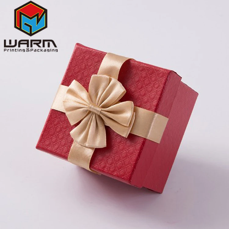 gift box hardcover paper cube flower packaging box with ribbon