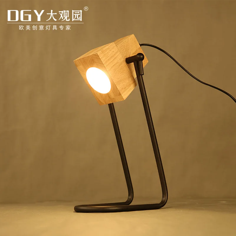 Decorative mini portable bedside novelty Iron base wooden table lights for home office hotel