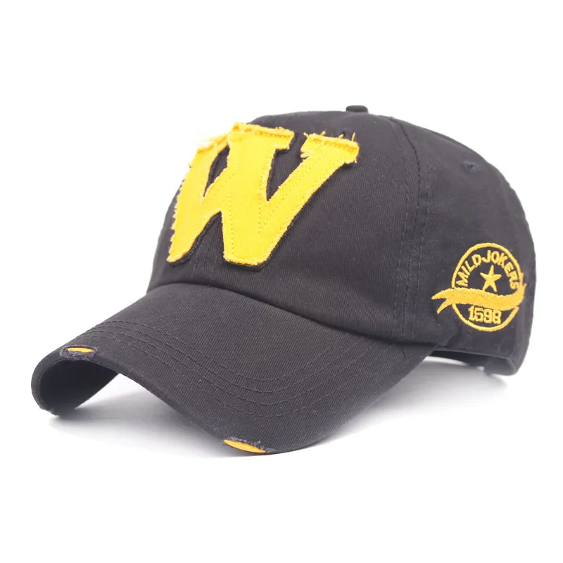 3744572480_823495904