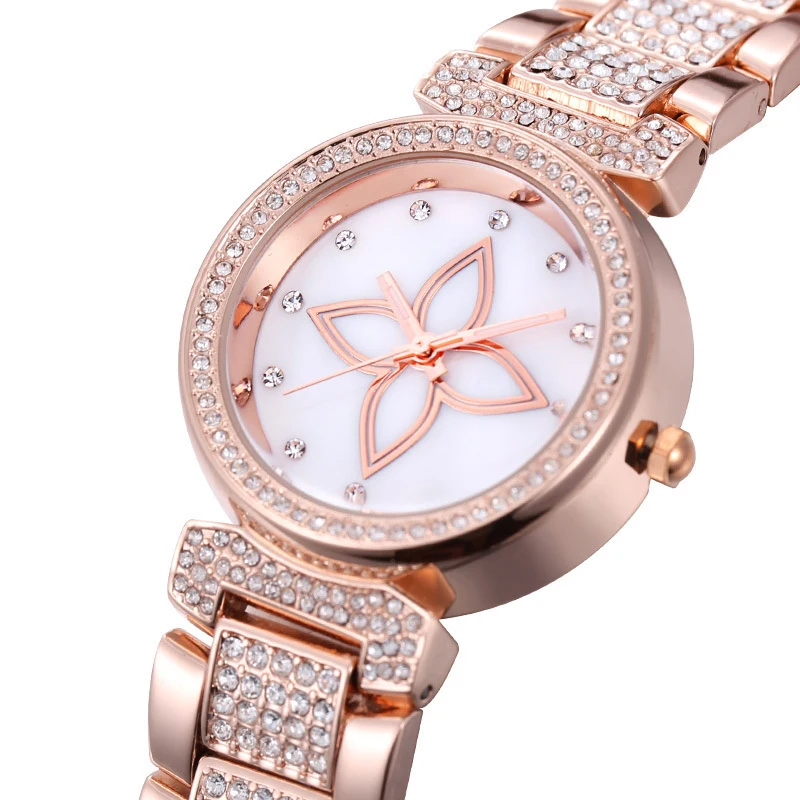Richports mother of pearl dial No logo Diamond watch mesh alloy leather watch Rhinestone dial Exquisite ladies watch, 2 colors
Richports mother of pearl dial No logo Diamond watch mesh alloy leather watch Rhinestone dial Exquisite ladies watch, 2 colors