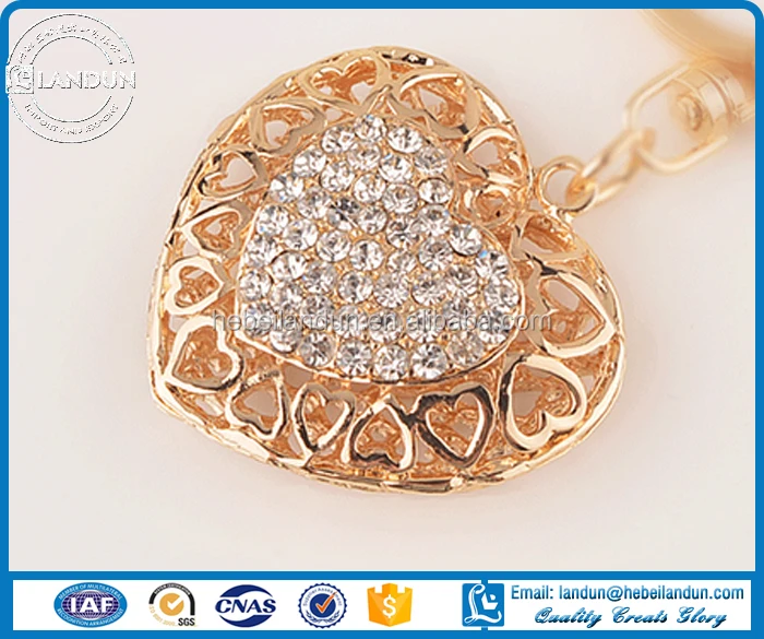 gifts & crafts  keychain  fashion crystal alloy keychain  3,391