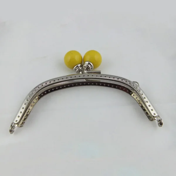 Direct Factory 13*5.5cm Metal Purse Frame Kiss Lock Bag Closure, Nickel / customized
Direct Factory 13*5.5cm Metal Purse Frame Kiss Lock Bag Closure, Nickel / customized