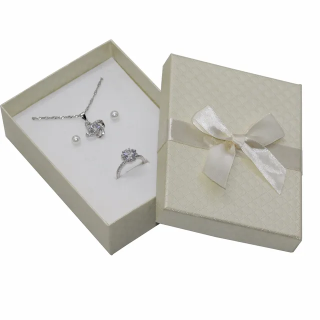 paper ring necklace bracelet earrings jewelry gift box
