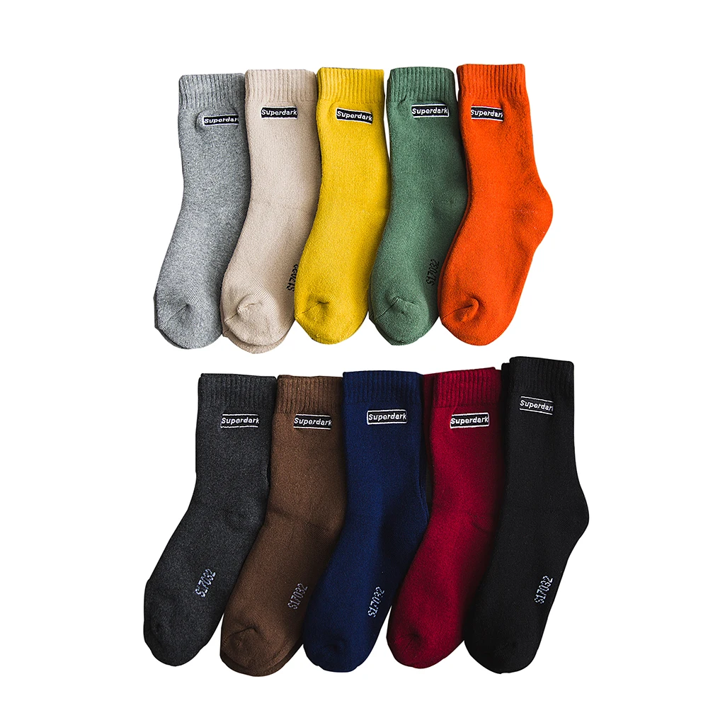 Fashion Winter Women Mens Couple Super Letter Embroidery Thick Fuzzy Socks, Custom color
Fashion Winter Women Mens Couple Super Letter Embroidery Thick Fuzzy Socks, Custom color