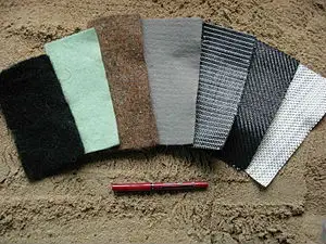 300px-Geotextile-GSI
