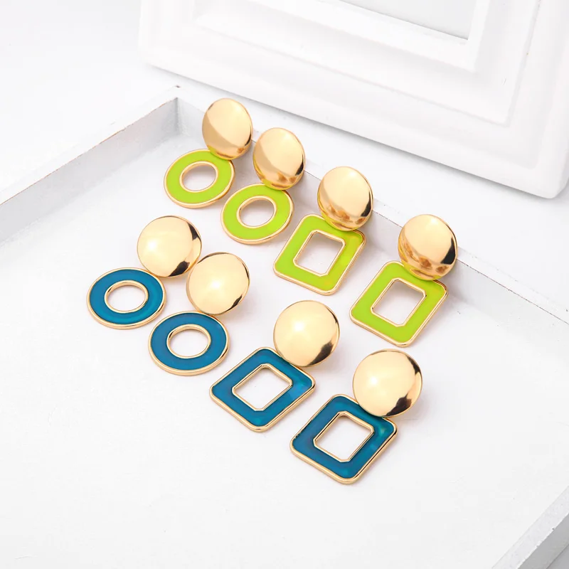 ed02010d New Fashion Gold Plated Multi Color Geometric Enamel Hoop Charm Earrings for Women
ed02010d New Fashion Gold Plated Multi Color Geometric Enamel Hoop Charm Earrings for Women