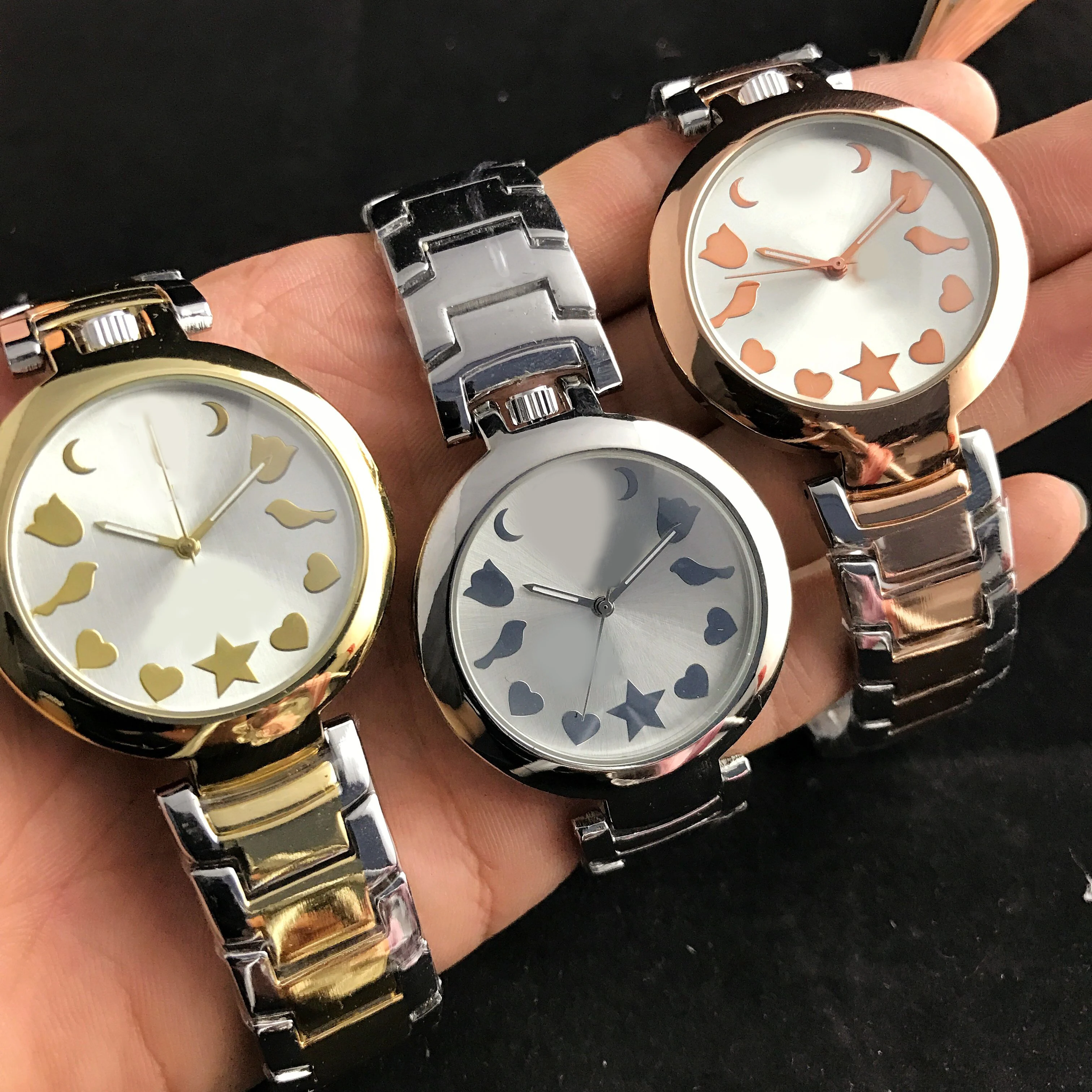 High Quality Bear Men's Women's Quartz Watch Fashion Casual Wristband with Brand Logo Original Jewelry Free Shipping Wholesale
High Quality Bear Men's Women's Quartz Watch Fashion Casual Wristband with Brand Logo Original Jewelry Free Shipping Wholesale