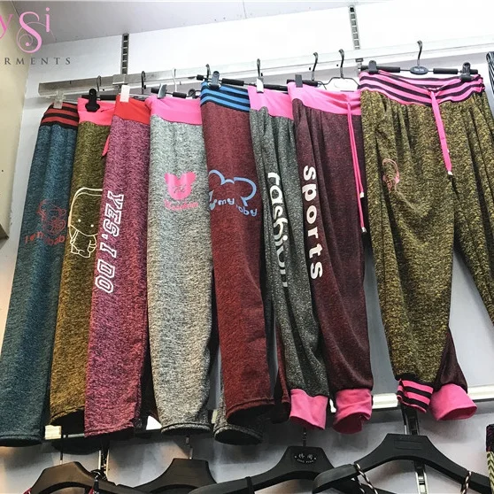 1.21 WK128 Spring summer autumn Fashionable and Slim Breathable mix color woman sports yoga print pants, Lots of color as pictures mixed.
1.21 WK128 Spring summer autumn Fashionable and Slim Breathable mix color woman sports yoga print pants, Lots of color as pictures mixed.