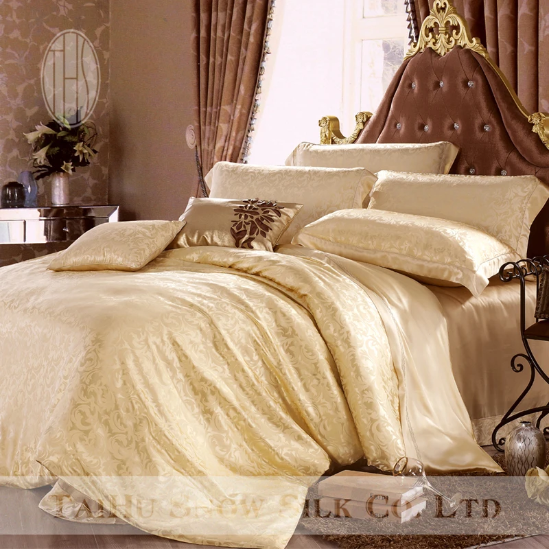Taihu Snow luxury bedding set silk jacquard bed sheet set elegant duvet cover sets for wedding