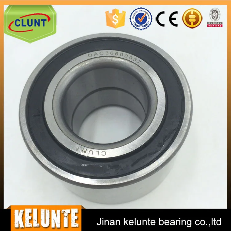 wheel hub bearing (33)