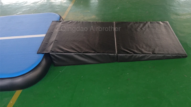 Inflatable Air Tumble Track 12m11.jpg