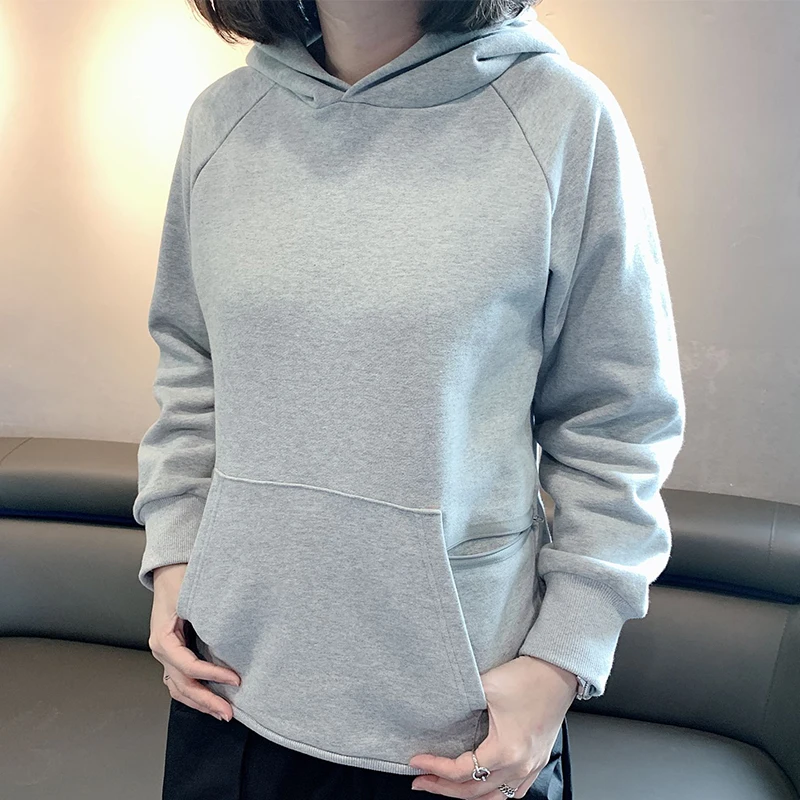 Men's and women's pullovers hoodie sport suits with reverse telephone zipper pockets
Men's and women's pullovers hoodie sport suits with reverse telephone zipper pockets