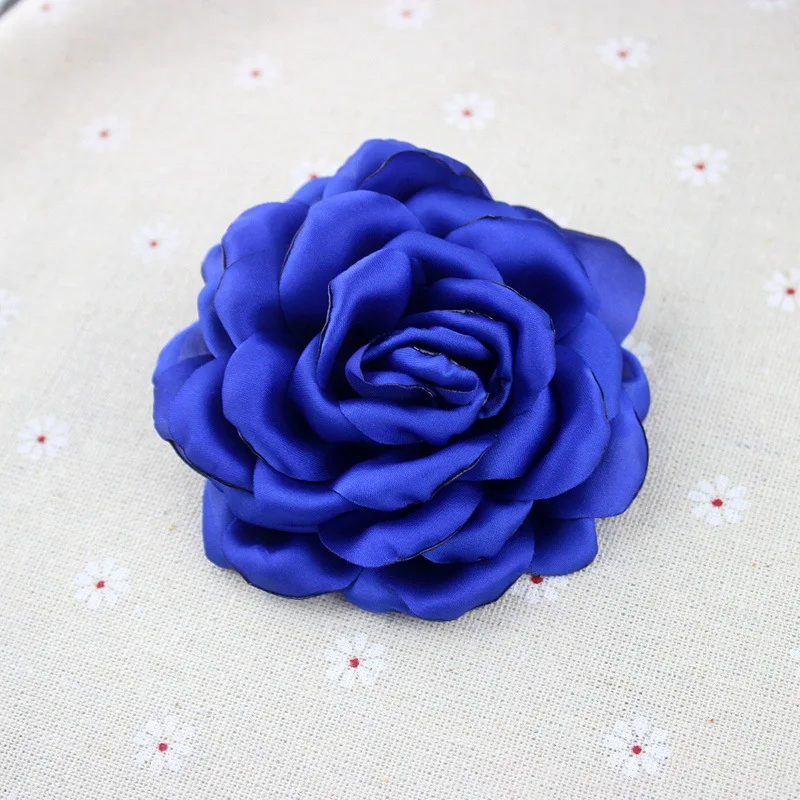 4347722880_141736076