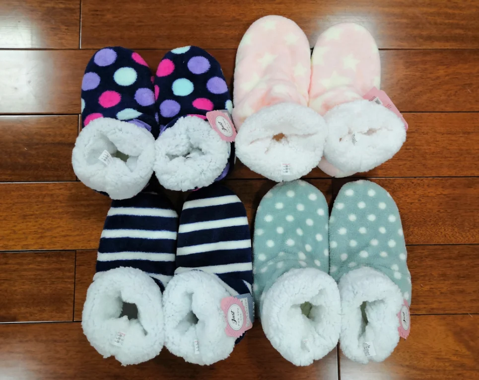 Factory Wholesale Custom Comfortable Winter Indoor Slippers Boots, Same as picture
Factory Wholesale Custom Comfortable Winter Indoor Slippers Boots, Same as picture