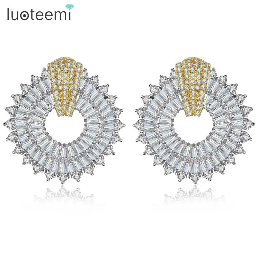 LUOTEEMI Elegant Square Stud Earrings Luxury Cubic Zirconia Women Earrings for Wedding and Party Double Color
LUOTEEMI Elegant Square Stud Earrings Luxury Cubic Zirconia Women Earrings for Wedding and Party Double Color