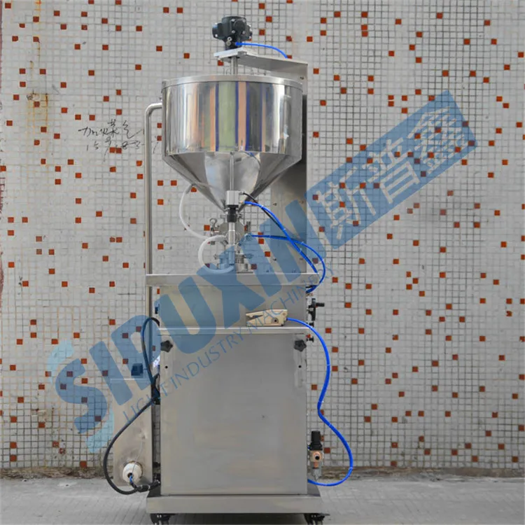Pneumatic mixing filling machine