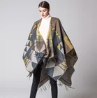 Wholesale High Quality Fashion original european design scarf hijab bohemian tassels classic cashmere shawl 0319042