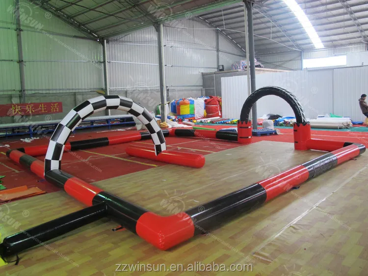 inflatable race track2.jpg