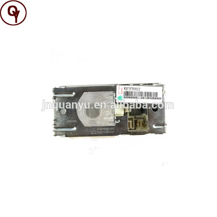 WG9719790002.jpg