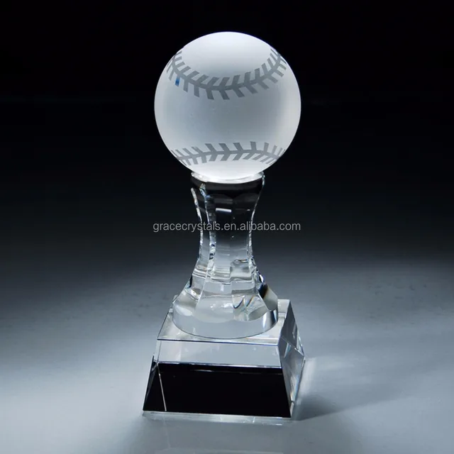 supplying sports gifts tennis ball crystal trophy