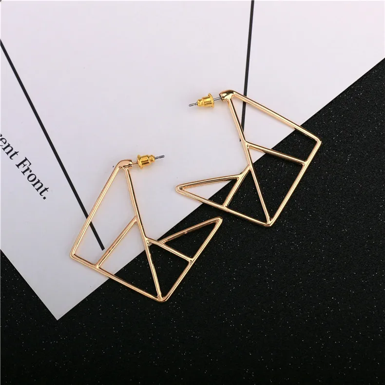 5283469891_892671496