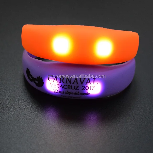 hot sale led glow silicone bracelets for party favors toys