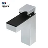 /product-detail/good-quality-zinc-alloy-wall-mount-holding-glass-clip-60780445821.html