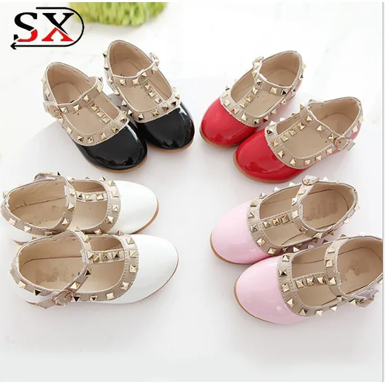 2021 hot sale latest soft bottom design kids girl party shoes spring autumn rivets children shoes, Black,white,pink,red
2021 hot sale latest soft bottom design kids girl party shoes spring autumn rivets children shoes, Black,white,pink,red