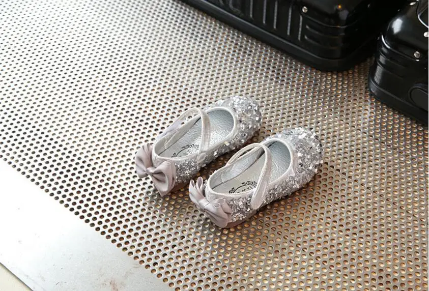 Girls diamond single shoes-16