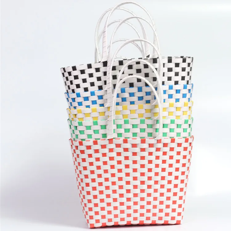 Load-bearing Handmade Rattan Woven Plastic Basket Handbag Large Tote 
Load-bearing Handmade Rattan Woven Plastic Basket Handbag Large Tote