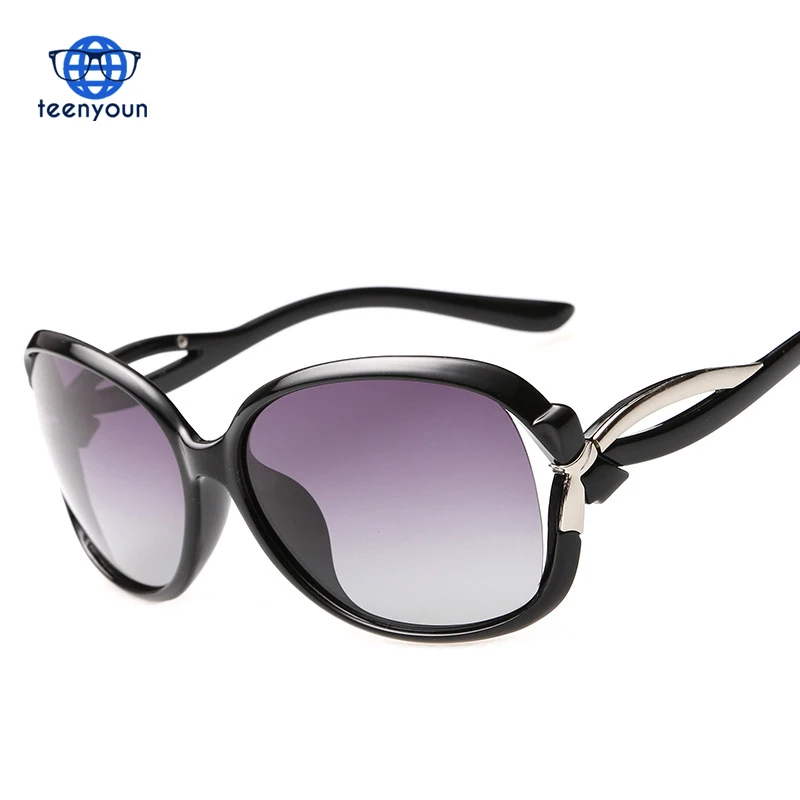 Ladies Sunglasses Polarized Retro Sunglasses Female Driving Sun Eyewear Women Brand Designer Sun Eyewear Oversized Sun glasses
Ladies Sunglasses Polarized Retro Sunglasses Female Driving Sun Eyewear Women Brand Designer Sun Eyewear Oversized Sun glasses