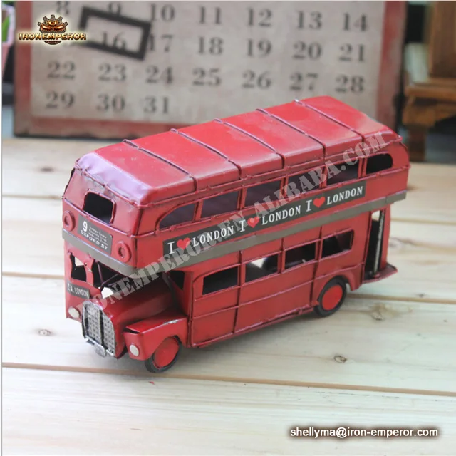 Artisanat en métal mini à impériale bus rouge/Fait À La Main en métal voiture moule artisanat