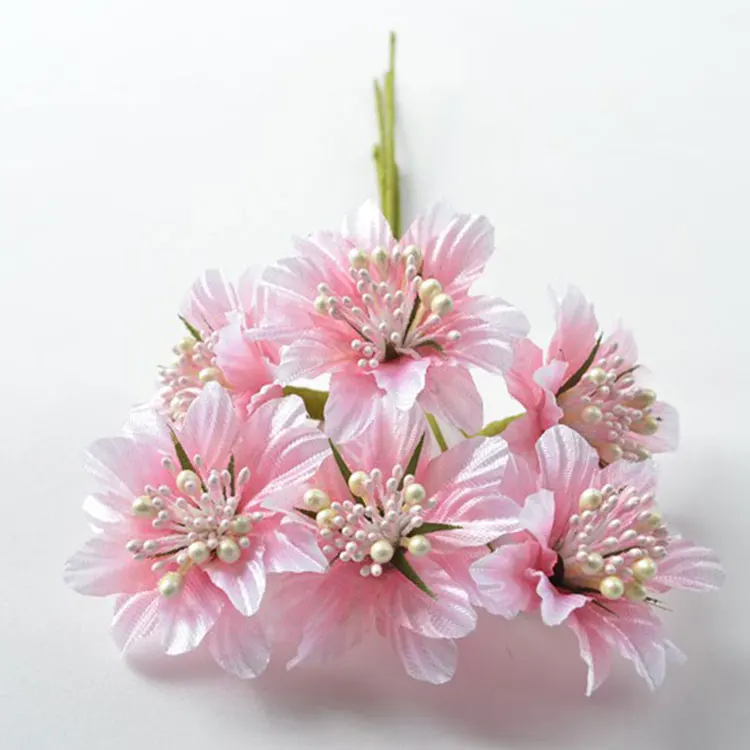 Factory direct wholesale flowers artificial plastic artificial flowers for wedding decoration
Factory direct wholesale flowers artificial plastic artificial flowers for wedding decoration