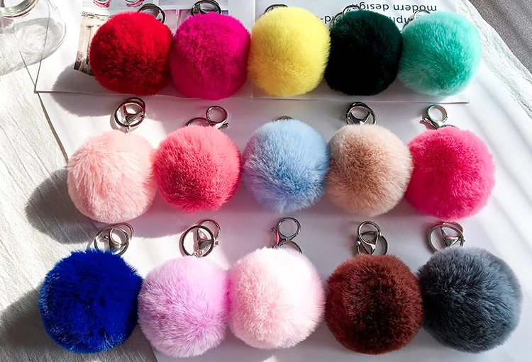 Hot selling customized nice design rabbit fur tassel pom pom keychain