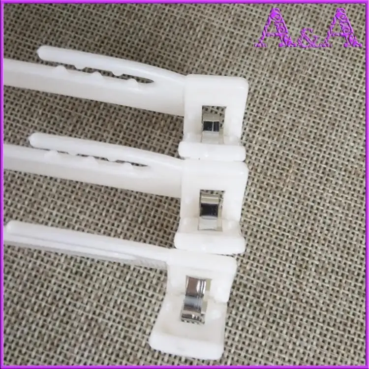 kids hangers with clips for pants