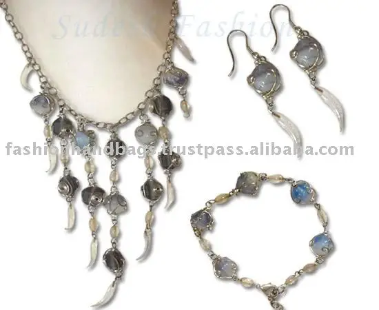 glass bead necklace earring bracelets jewelry