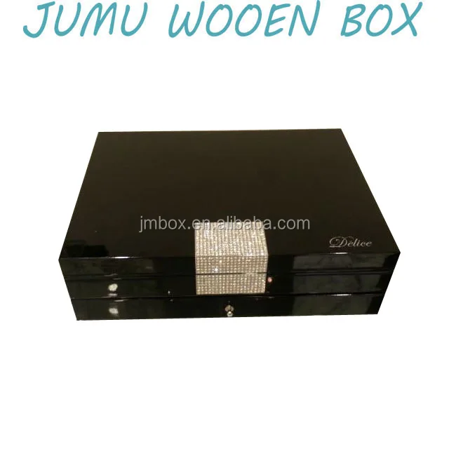 ramadan gift chocolate wooden box  name arabic ramadan gift