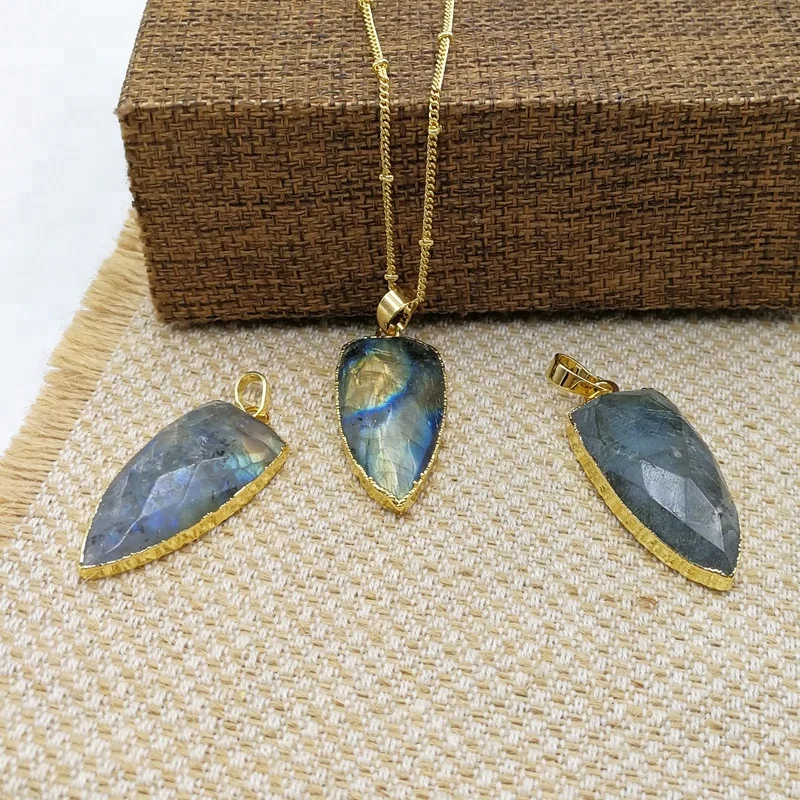 Artilady natural faceted abradorite jewelry choker gold plated blue granite stone point pendant necklace for women, Blue necklace
Artilady natural faceted abradorite jewelry choker gold plated blue granite stone point pendant necklace for women, Blue necklace