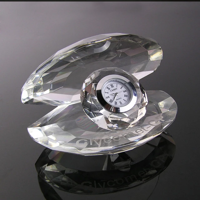 2017popular unique design home decoration pyramid crystal block