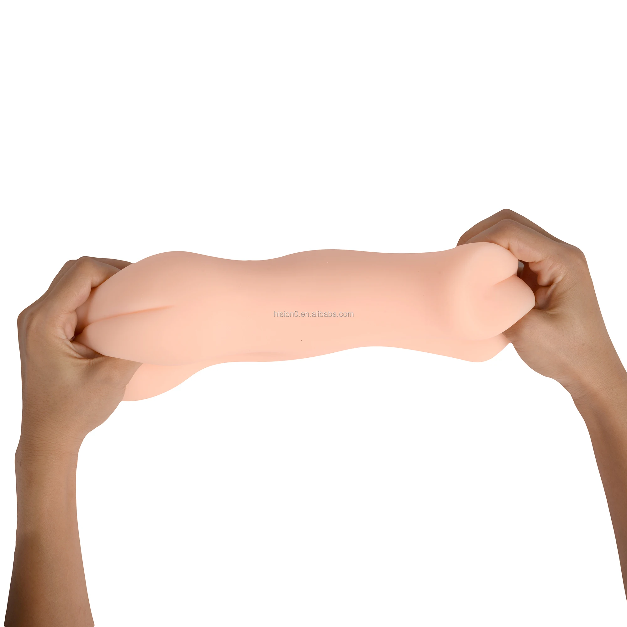 Блондинка с силиконовым бюстом пальцами надрачивает вагину