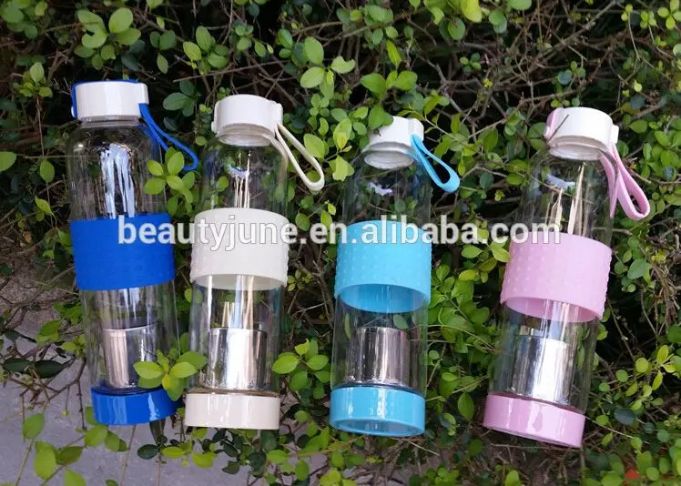 2016 outdoor Portable High Borosilicate new products sport glass water bottle 550ml Travel Mug Silicon Sleeve with Tea Infuser