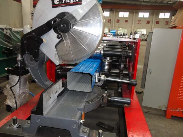 pipe machine.JPG