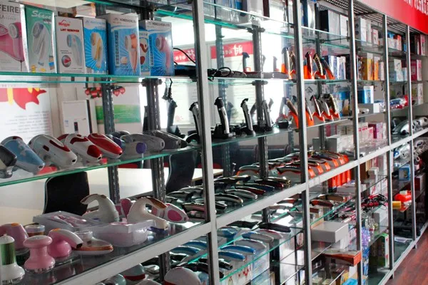 ハイテクデザインでエレガントな形状ミニレディシェーバー電池式レディシェーバー 問屋・仕入れ・卸・卸売り