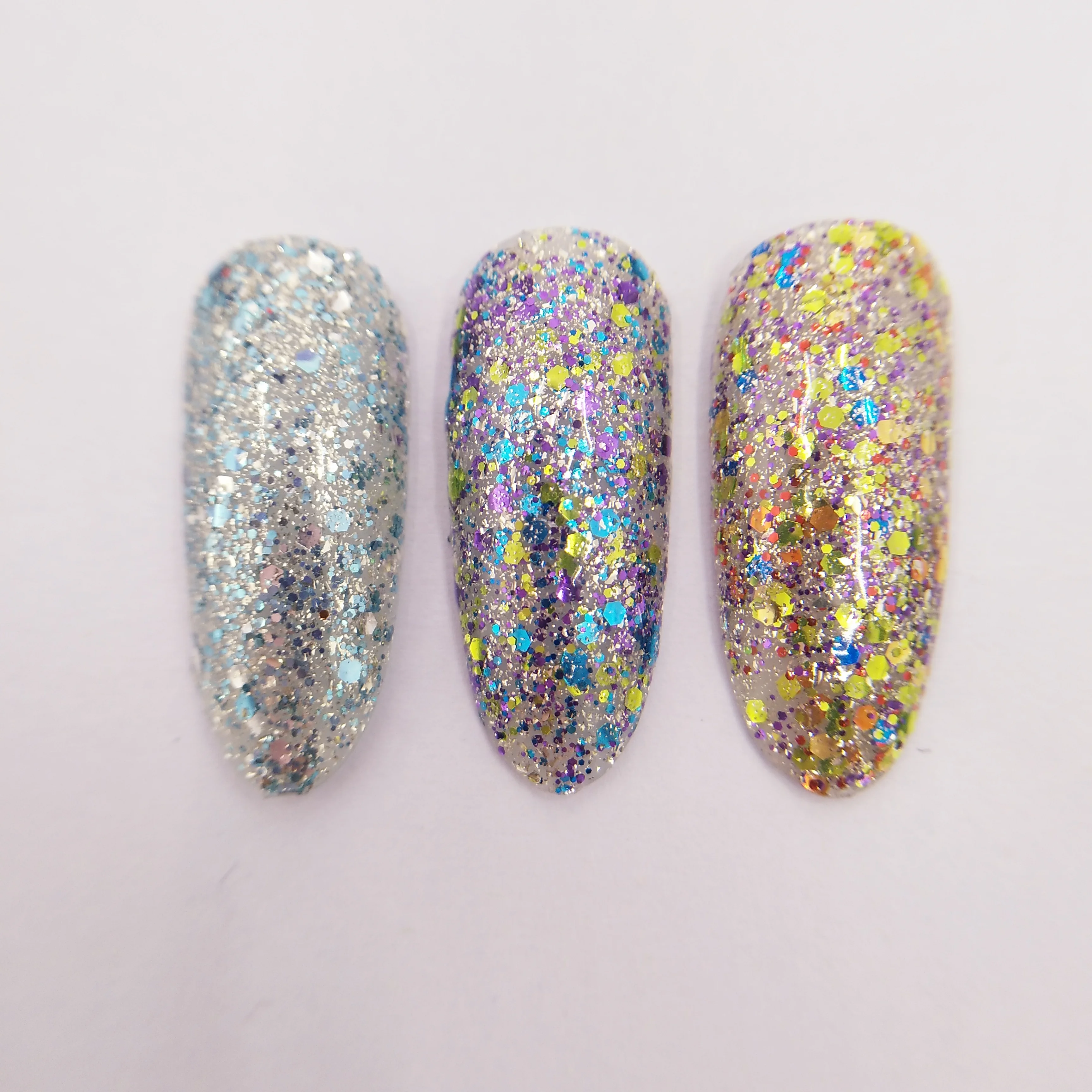Unigel OEM ODM 24 Colors Private Label Glitter Nails UV Gel Nail Polish Beauty Art Design
Unigel OEM ODM 24 Colors Private Label Glitter Nails UV Gel Nail Polish Beauty Art Design