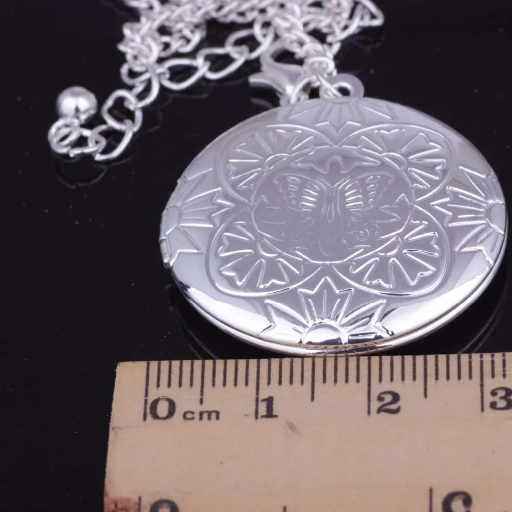 3195361361_1514953875