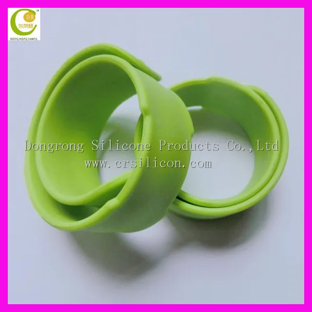 popular logo printed slap bracelet,custom silicon slap wristband