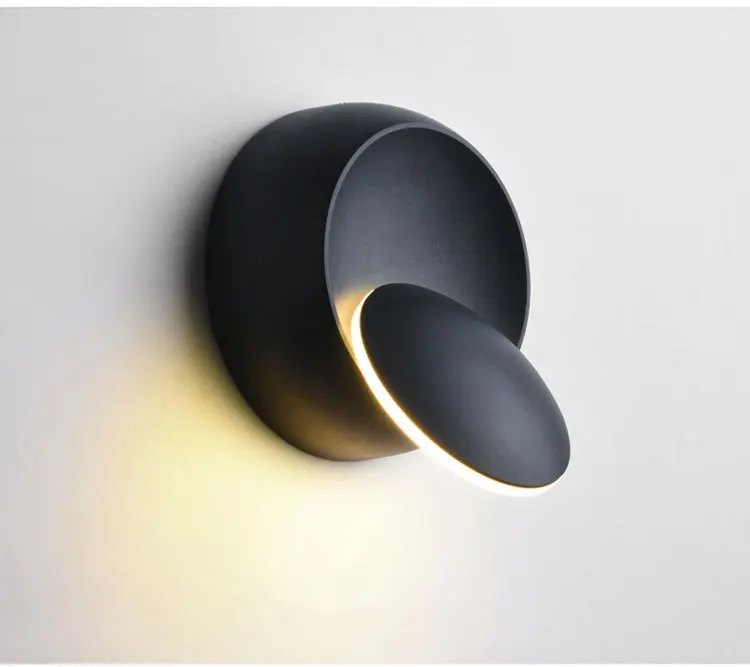Wall lamps (3)