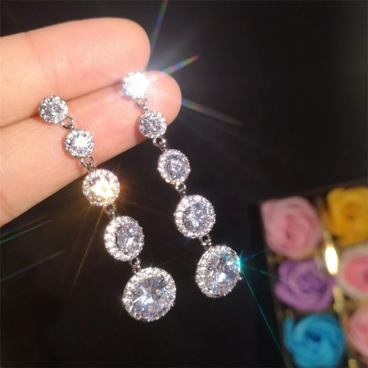 Fashion Crystal Round Drop Earrings Bridal Wedding Jewelry Zircon Long Dangle Earrings Women
Fashion Crystal Round Drop Earrings Bridal Wedding Jewelry Zircon Long Dangle Earrings Women