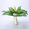 /product-detail/china-manufacturer-simple-design-evergreen-indoor-artificial-plant-60714373229.html