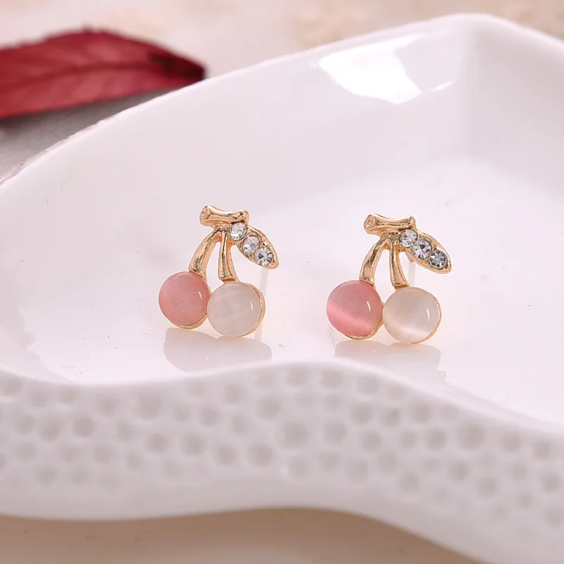 High quality color-preserving gem cat's eye earrings cute zircon mosaic fruit stud cherry earrings
High quality color-preserving gem cat's eye earrings cute zircon mosaic fruit stud cherry earrings